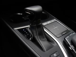 Lexus UX - afbeelding nr 21