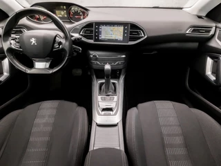 Peugeot 308 Automaat (PANORAMADAK, NAVIGATIE, LED KOPLAMPEN, CLIMATE, SPORTSTOELEN, GETINT GLAS, PARKEERSENSOREN, NIEUWE APK, NIEUWSTAAT) - afbeelding nr 6