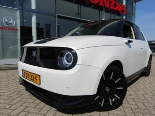 Honda e Electric 154pk Advance 17''