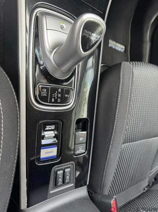 Mitsubishi Outlander Mitsubishi Outlander 2.4 PHEV Pure+ Afn.trekhaak + Winterset - afbeelding nr 23