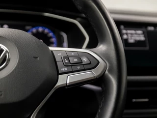 Volkswagen T-Cross Automaat (VIRTUAL COCKPIT, APPLE CARPLAY, GROOT NAVI, CLIMATE, LED KOPLAMPEN, SPORTSTOELEN, CAMERA, GETINT GLAS, KEYLESS, NIEUWSTAAT) - afbeelding nr 19
