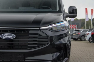 Ford Transit Custom Ford Transit Custom 300 2.0 TDCI L1H1 Limited 136pk | Driver Assistance Pack Premium | Verwarmbaar stuurwiel | 17 inch licht metaal | Reservewiel | Handmatig regeneratie roetfilter | Trekhaakvoorbereiding | AGM Accu - afbeelding nr 8