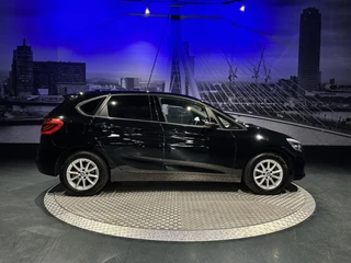 BMW 2 Serie BMW 2-serie Active Tourer 218i Executive - afbeelding nr 14