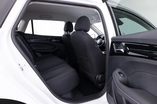 MG MG5 MG MG5 5 BEV 61kWh Long Range Comfort Automaat | ADAPTIVE CRUISE | NAVI | APPLE CARPLAY - afbeelding nr 6