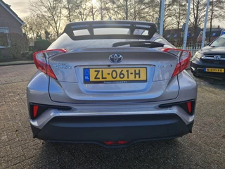 Toyota C-HR Navigatie, Stoelverwarming, Cruise control , All-in Rijklaarprijs - afbeelding nr 14