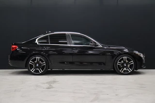 BMW 3 Serie BMW 3 Serie 330e Centennial High Executive Sport Line [M-STUUR, STOELVERWARMING, PDC V+A, LEDEREN STOELEN, BLUETOOTH, CRUISECONTROL, CLIMATE CONTROL, NIEUWSTAAT] - afbeelding nr 9