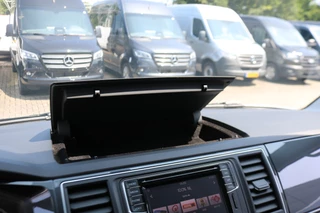 Volkswagen Transporter Volkswagen Transporter 2.0 TDI L2 H1 150pk DC 4-Motion Automaat Airco Led Trekhaak Camera - afbeelding nr 43