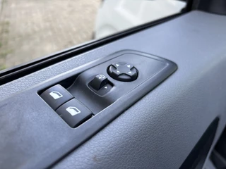 Opel Vivaro - afbeelding nr 15