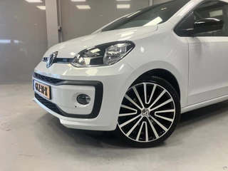 Volkswagen up! Volkswagen UP! High Up! 75PK !!| Black pakket | Climate control | Cruise control | Parkpilot| 17