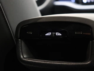 Volvo EX30 Volvo EX30 EXTENDED RANGE PLUS HARMAN KARDON GOOGLE MAPS CAMERA DAB+ - afbeelding nr 9