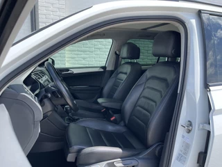 Volkswagen Tiguan Volkswagen Tiguan 1.4 TSI ACT R-Line | Pano | Trekhaak | Leder | LED | DAB+ | CarPlay | 20 inch - afbeelding nr 26