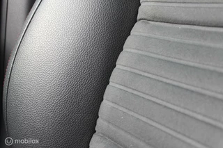 Mercedes-Benz B-Klasse Mercedes B-klasse 160 Business NAP AMG line alcantara Leer - afbeelding nr 15