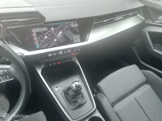 Audi A3 Audi A3 Sportback 30 TFSI Business edition SPORTSTOELEN CARPLAY DIGITAAL DASHBOARD CLIMATE CONTROLE ZEER MOOIE AUTO!! - afbeelding nr 13