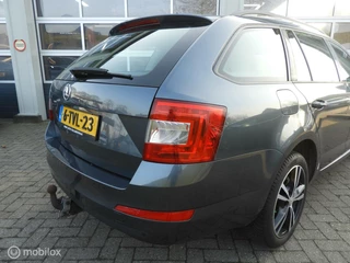 Škoda Octavia Skoda Octavia Combi 1.4 TSI Greentech Elegance - afbeelding nr 7