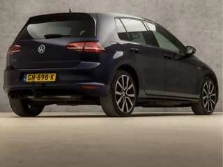 Volkswagen Golf 204Pk Automaat (NAVIGATIE, LOGISCH NAP, CLIMATE, CRUISE, SPORTSTOELEN, LED KOPLAMPEN, PARKEERSENSOREN, GETINT GLAS, ZWART HEMEL, NIEUWE APK, NIEUWSTAAT) - afbeelding nr 5