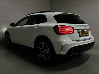 Mercedes-Benz GLA Mercedes GLA-klasse 180 AMG Night Edition Pano Sfeer NAP - afbeelding nr 14