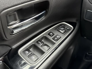 Mitsubishi Outlander Mitsubishi Outlander 2.0 PHEV Executive Edition Navi,Camera,Alcantara,Trekhaak,Stoelverkoeling,Stoelverwarming,Pdc V+A,Clima,Cruise,Dealer Onderhouden,Nieuwe Apk bij Aflevering - afbeelding nr 25