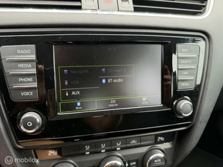 Škoda Octavia Skoda Octavia Combi 1.2 TSI Greentech Ambition Businessline - afbeelding nr 17