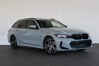 BMW 3 Serie 330e xDRIVE Touring M-Sport - 292pk PHEV 330e xDrive