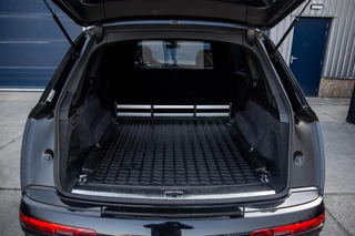 Audi Q7 Audi Q7 SQ7 S-Line Grijs kenteken 3X S-LINE / 360 CAMERA / ADAPTIVE CRUISE CONTROLE / BLACK LINE - afbeelding nr 17