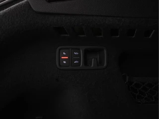 Audi Q8 Aut. *PANO | LUXURY-LEATHER | HEAD-UP | HD-MATRIX | SOFT-CLOSE | TOPVIEW | DIGI-COCKPIT | MEMORY-PACK | SPORT-SEATS | KEYLESS | AIR-SUSPENSION | AMBIENT-LIGHT | DAB+ | NAVI-FULLMAP | TOWBAR | - afbeelding nr 29