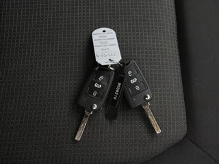 MAN TGE | Airco | Cruise | 3-Persoons | 270 Graden deuren | Betimmering - afbeelding nr 5