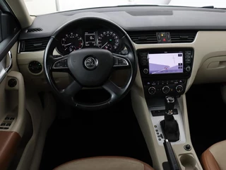 Škoda Octavia Skoda Octavia 1.2 TSI Elegance | Panoramadak | Leder |  Stoelverwarming | Xenon | Navigatie | Climate control | Keyless | Bluetooth | Cruise control - afbeelding nr 3