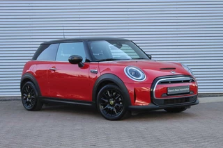 MINI Electric Mini Mini Electric MINI Electric 33 kWh Cooper SE/Navi/Leder - afbeelding nr 3