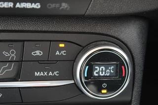 Ford Fiesta Ford Fiesta 1.0 EcoBoost Titanium , 100pk Climate control , Camera , Voorruit verwarming , Cruise control B en O audio , Park Asist , - afbeelding nr 21