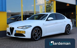 Alfa Romeo Giulia - 236879799-0