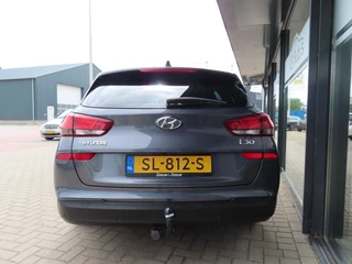 Hyundai i30 Hyundai i30 1.4 T-GDI Aut. Ecc Cruise Navi Trekhaak Pdc 2018 - afbeelding nr 6