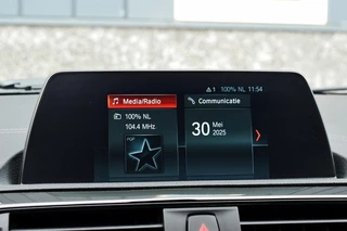 BMW 1 Serie BMW 1 Serie 118i Sport-Line Rijklaarprijs-Garantie Navigatie Led Sport Interieur Airco - afbeelding nr 19
