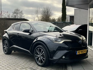 Toyota C-HR Toyota C-HR 1.8 Hybrid Executive TREKHAAK+LED+JBL+STUURVERW - afbeelding nr 18