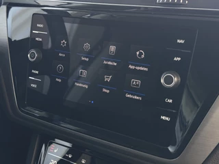 Volkswagen Touran Volkswagen Touran 1.5 TSI 150PK 7P CARPLAY NAVI CAMERA LED ELEK.KLEP VIR.COCKPIT DODE.HOEK DET. STOELVERW KEYLESS 7P 7PERS 09/2024 