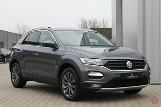 Volkswagen T-Roc Volkswagen T-Roc 1.0 TSI Style / CarPlay / PDC / Navigatie / Indiumgrau metallic - afbeelding nr 9