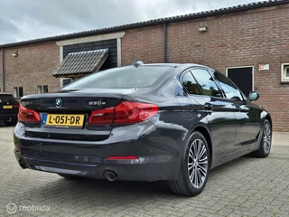 BMW 5 Serie BMW 5-serie 530e iPerformance High Executive Head-up Adap cruise parkeer assistent softclose - afbeelding nr 2