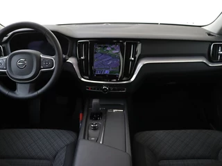 Volvo V60 Volvo V60 B3 Essential Edition | Trekhaak | Dodehoekdetectie | - afbeelding nr 10