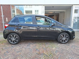 Toyota Yaris Toyota Yaris 1.0 VVT-i Connect /Navi/Camera/Apple/Android/1e Eig/Garantie - afbeelding nr 8