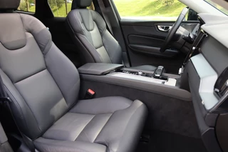 Volvo XC60 Pano/LED/ACC/Leder/Elek. sportstoelen+mem/Keyless/360Camera/HK/Virtual Cockpit/DAB+ - afbeelding nr 11