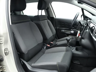 Citroën C3 Citroën C3 1.2 PT S&S Shine 110PK | Navigatie | Cruise control | Camera - afbeelding nr 17