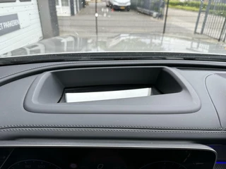 Mercedes-Benz GLC Mercedes GLC-klasse 400e 4MATIC AMG Line ACHTERAS BESTURING /LUCHTVERING/HEADUP/PANO - afbeelding nr 17