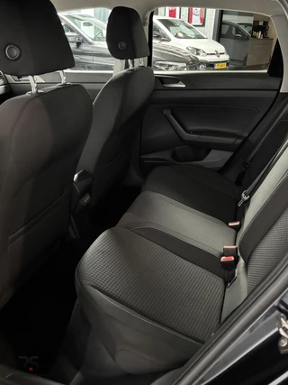 Volkswagen Polo Volkswagen Polo DSG Comfortline Business | Navi | CarPlay | PDC | ACC | DAB+ | Org. NLD. | - afbeelding nr 43