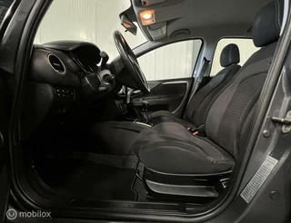 Fiat Punto Fiat Punto Evo 0.9 TwinAir Lounge [ NAP climate cruise LM ] - afbeelding nr 17