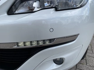 Peugeot 308 Peugeot 308 SW 1.6 BlueHDI 120 pk Blue Lease Executive Pack Trekhaak Panoramadak Camera Parkeersensoren DAB Clima en Cruise Control Wit Metallic Nette auto zuinige Euro 6 Diesel Station - afbeelding nr 48