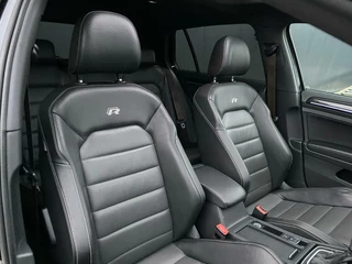 Volkswagen Golf Volkswagen Golf 7.5 2.0 TSI R 4Motion 310PK|Akra|Pano|Leer - afbeelding nr 6