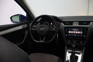 Škoda Octavia Škoda Octavia Combi 1.0 TSI Ambition Business | Panoramadak | Camera | Navi | Leder - afbeelding nr 22