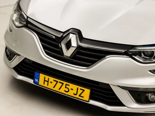 Renault Mégane Estate 141Pk Automaat (APPLE CARPLAY, VIRTUAL COCKPIT, NAVIGATIE, CLIMATE, SPORTSTOELEN, GETINT GLAS, TREKHAAK, PARKEERSENSOREN, NIEUWSTAAT) - afbeelding nr 29