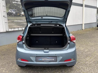 Hyundai i20 Hyundai i20 1.0 T-GDI 120pk Premium | Navi | Camera | 16'' | Stoel+stuurverw. - afbeelding nr 36