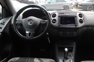 Volkswagen Tiguan Volkswagen Tiguan 1.4 TSI Edition / Trekhaak / Panoramadak / Apple CarPlay / 18'' / Navigatie / Xenon / Stoelverwarming / Cruise Control - afbeelding nr 9