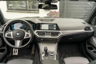 BMW 3 Serie BMW 3-serie Touring 330e xDrive M SPORT PANO LASER - afbeelding nr 13
